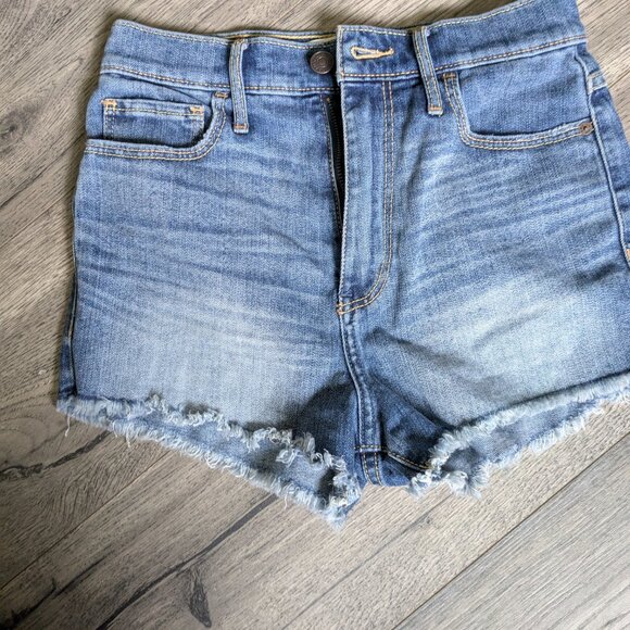 Jean shorts - Picture 2 of 4